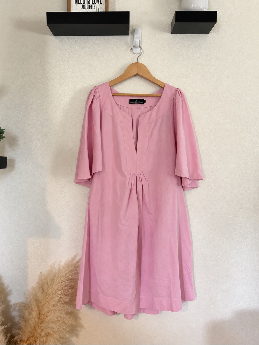 Tuckernuck Pomander Place Finley Pink Flutter Sleeve Dress L
